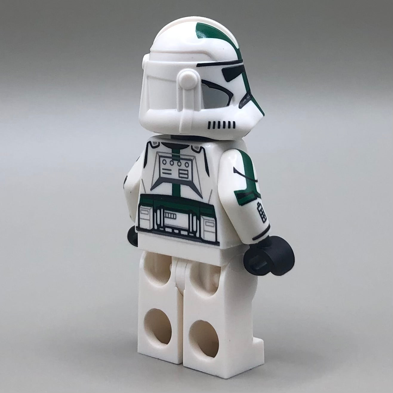 Gree, White Armor - GCC