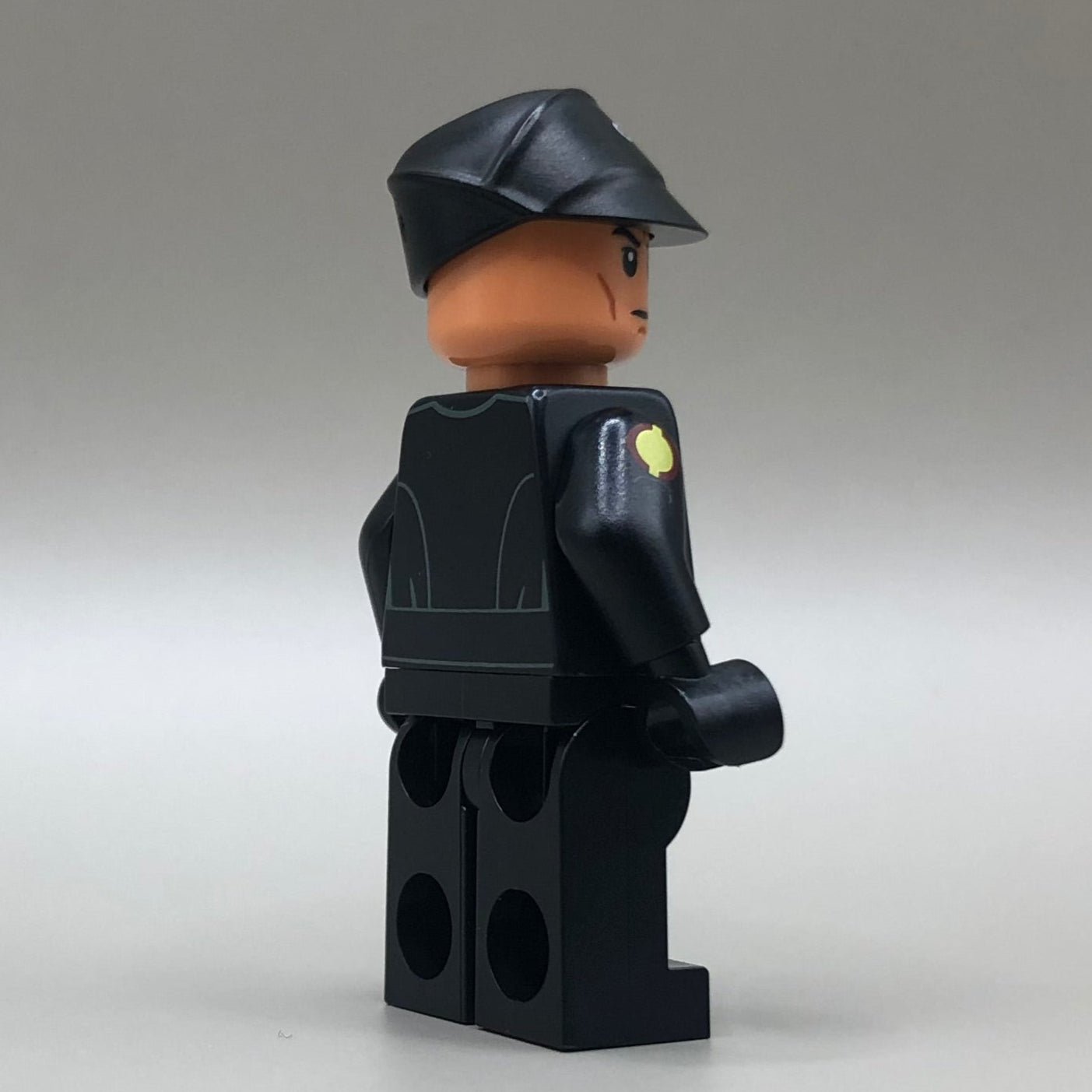 Republic Navigation Officer, Full Figure - RC