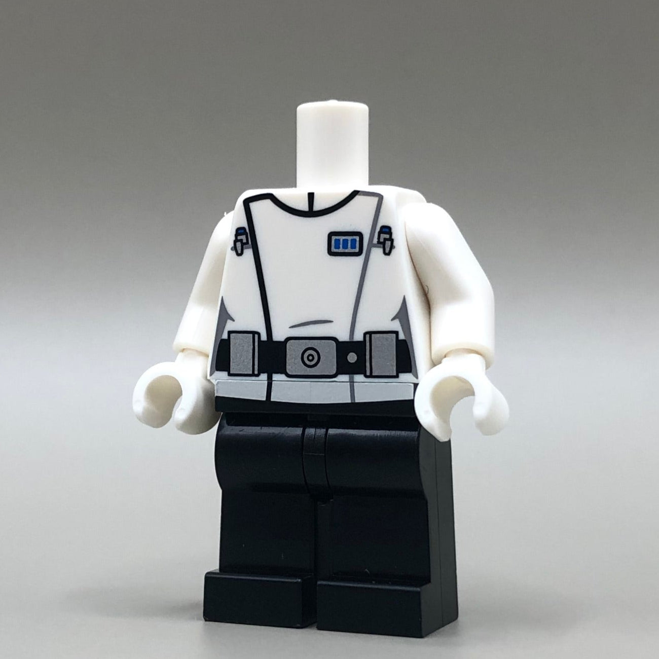 ISB Lieutenant Uniform, Female - RC
