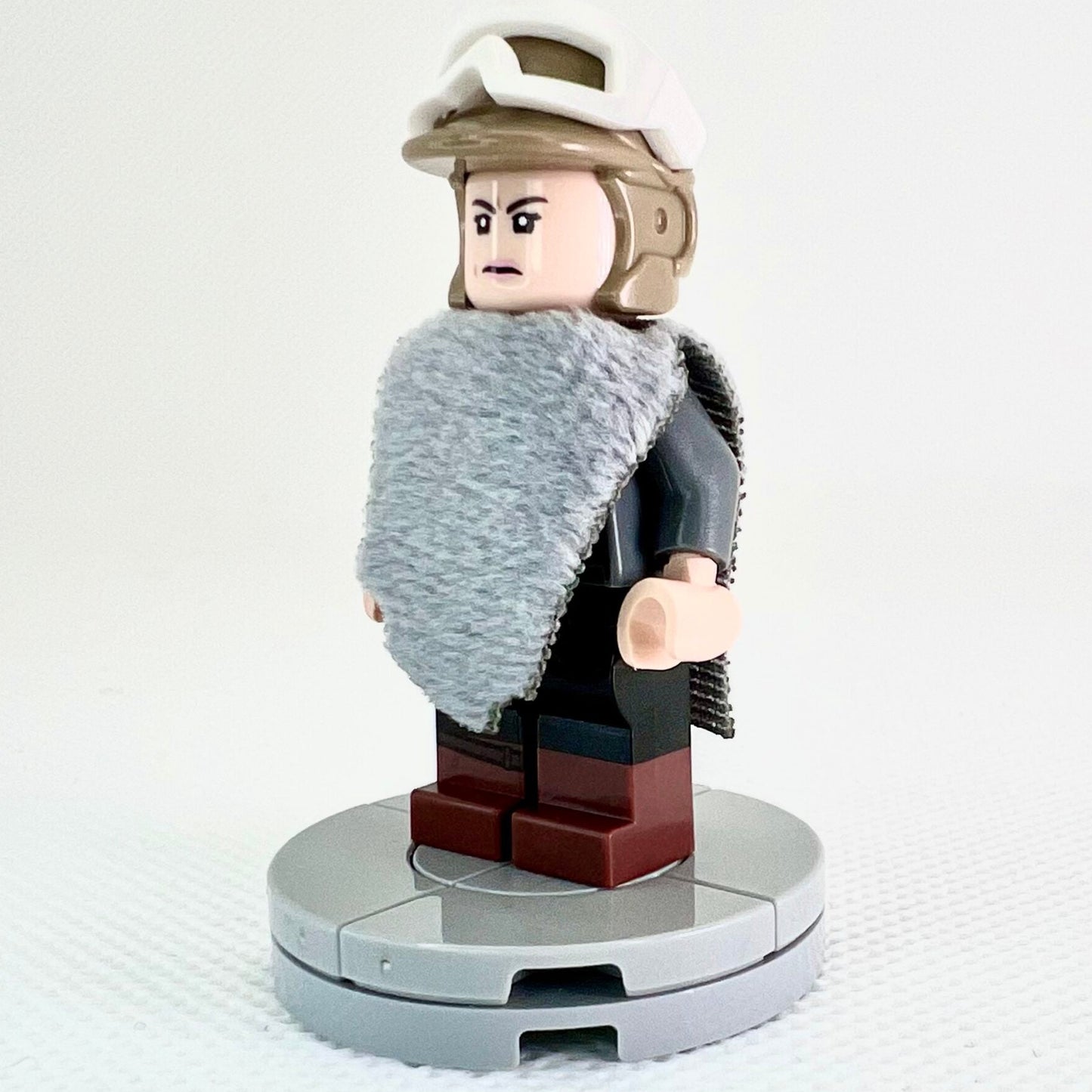 Jyn Erso Poncho - TBW