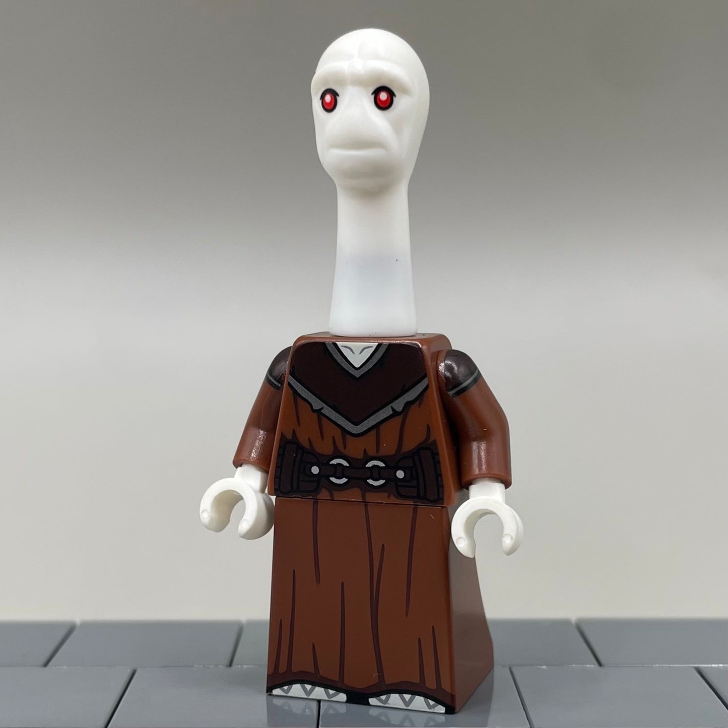 The Elongated Expert, Ep. I - LC