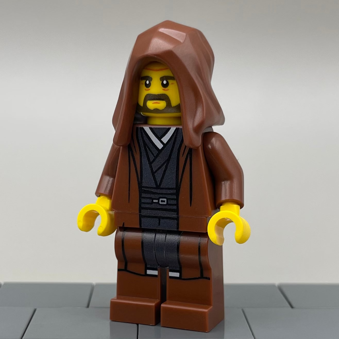 Robed Robert (UV) - WB