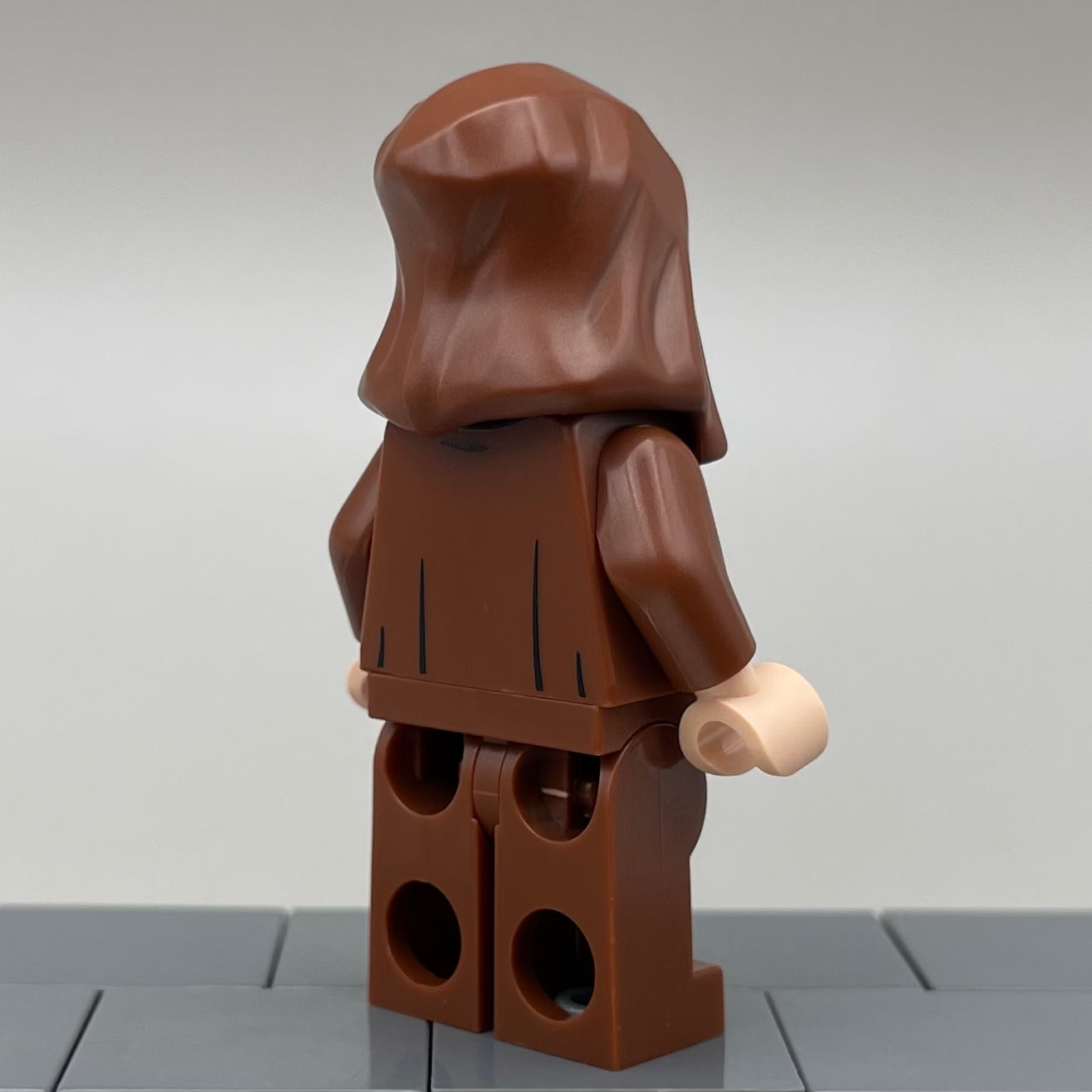 Robed Robert (UV) - WB