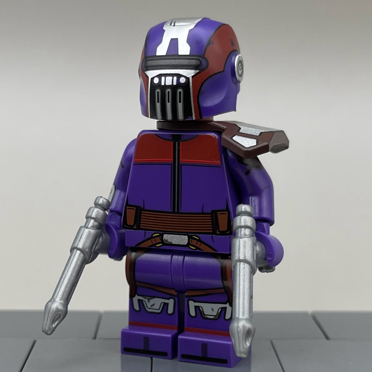 The Rookie Hunter, Purple Alt - TBW